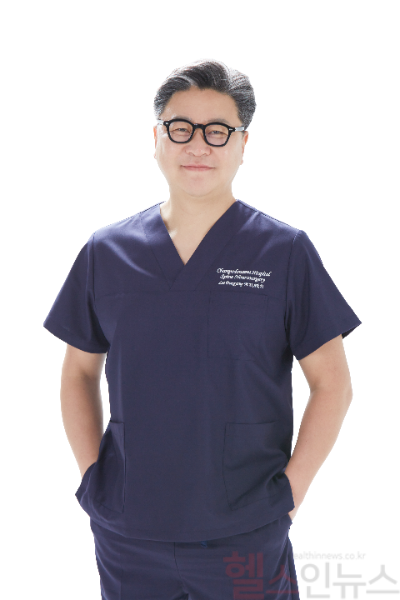 이동엽 참포도나무병원 신경외과 원장