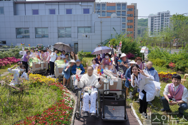 인천성모병원, 가정의 달 맞아 호스피스 환우 위한 음악회 개최 (인천성모병원 제공)