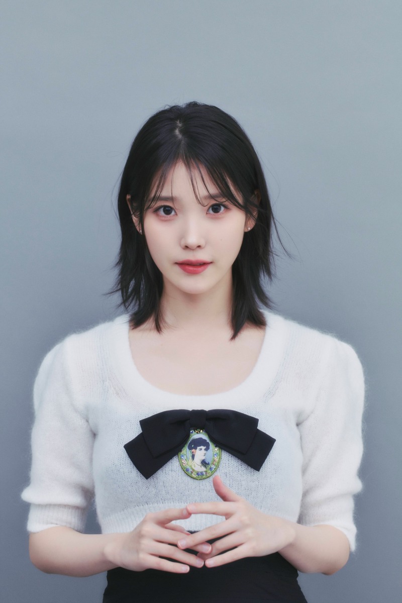 아이유, 생일 맞아 2억 원 기부…‘취약 계층에 폭넓은 나눔’