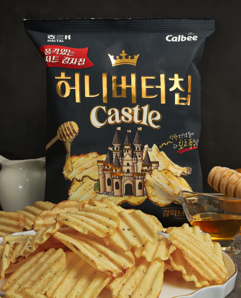 해태제과(대표 신정훈)가 허니버터칩의 새로운 형제 라인업인 ‘허니버터칩 캐슬’을 선보인다. (해태제과 제공)