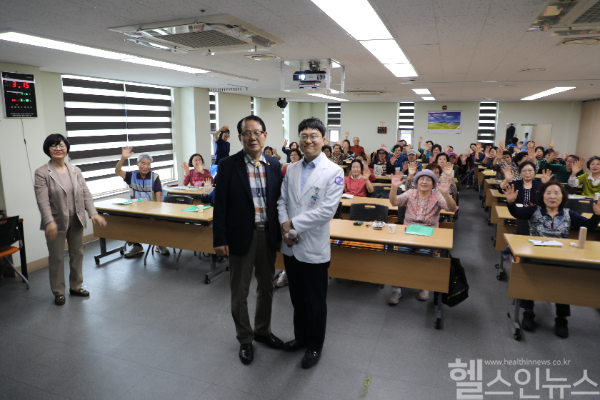 건강강좌 진행 장면 및 내분비내과 정채호 교수 (의정부성모병원 제공)