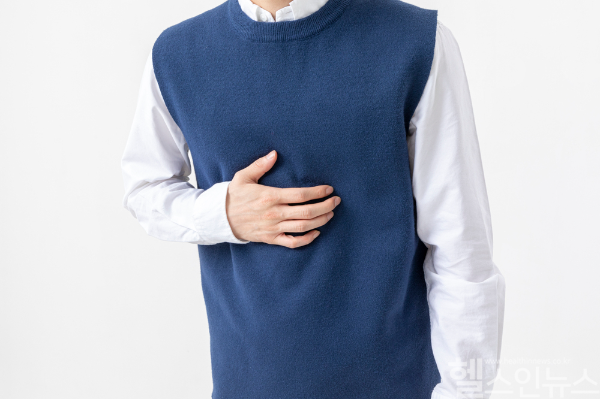 담관암은 조기 진단과 수술이 어렵고 예후가 나쁜 고위험 암으로, 예방과 정기검진이 중요하다. (클립아트코리아)