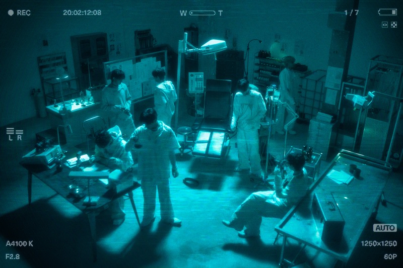 엔하이픈, 미니 6집 마지막 콘셉트 공개…실험실 속 서늘한 비주얼