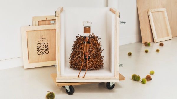 헤네시 파라디 X 로에베 한정 에디션. ⓒ 신라면세점