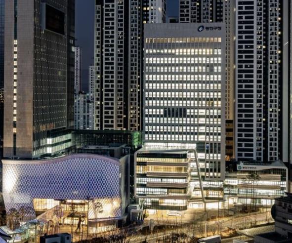 광진구보건소 결핵예방실의 세심한 검진 덕분에 한 주민이 폐암을 조기에 발견하고 적절한 치료를 받을 수 있었다. (광진구 제공)