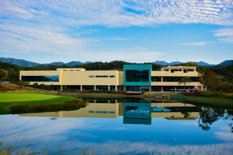 충북 영동 일라이트 골프장. /엑스골프