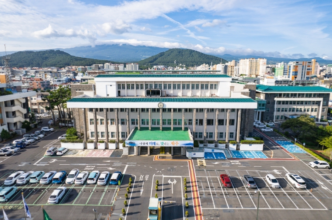 제주특별자치도는 취업 취약계층의 자신감 회복과 재도약을 지원하기 위해 맞춤형 취업촉진 프로그램을 본격 운영한다. (제주특별자치도 제공)