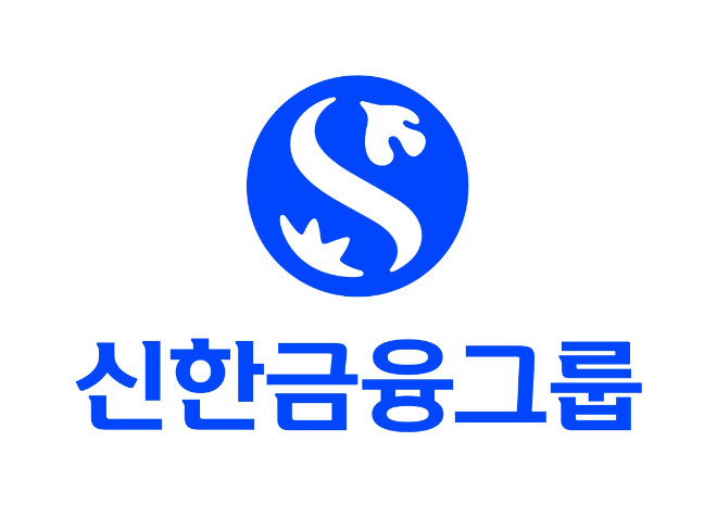 신한금융그룹 진옥동 회장이 최근 영국, 독일, 폴란드 등 유럽 주요 금융 중심지를 순회하며 글로벌 투자자들과의 직접 소통에 나섰다. (신한금융그룹 제공)