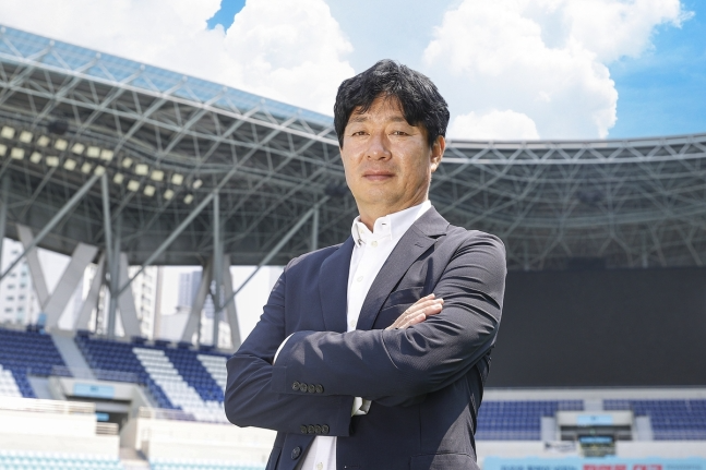 대구FC 지휘봉 잡은 김병수 감독 / 사진=대구FC 제공