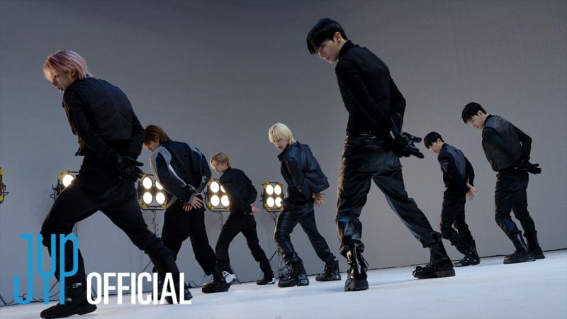 NEXZ, ‘Want More? One More!’ 퍼포먼스 비디오 공개…끝없는 팬사랑 발휘