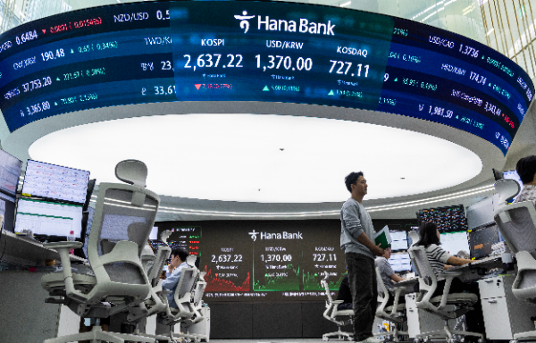 KOSPI 6월 전략...저유가·저금리·저환율 3박자로 내수주 강세 전망