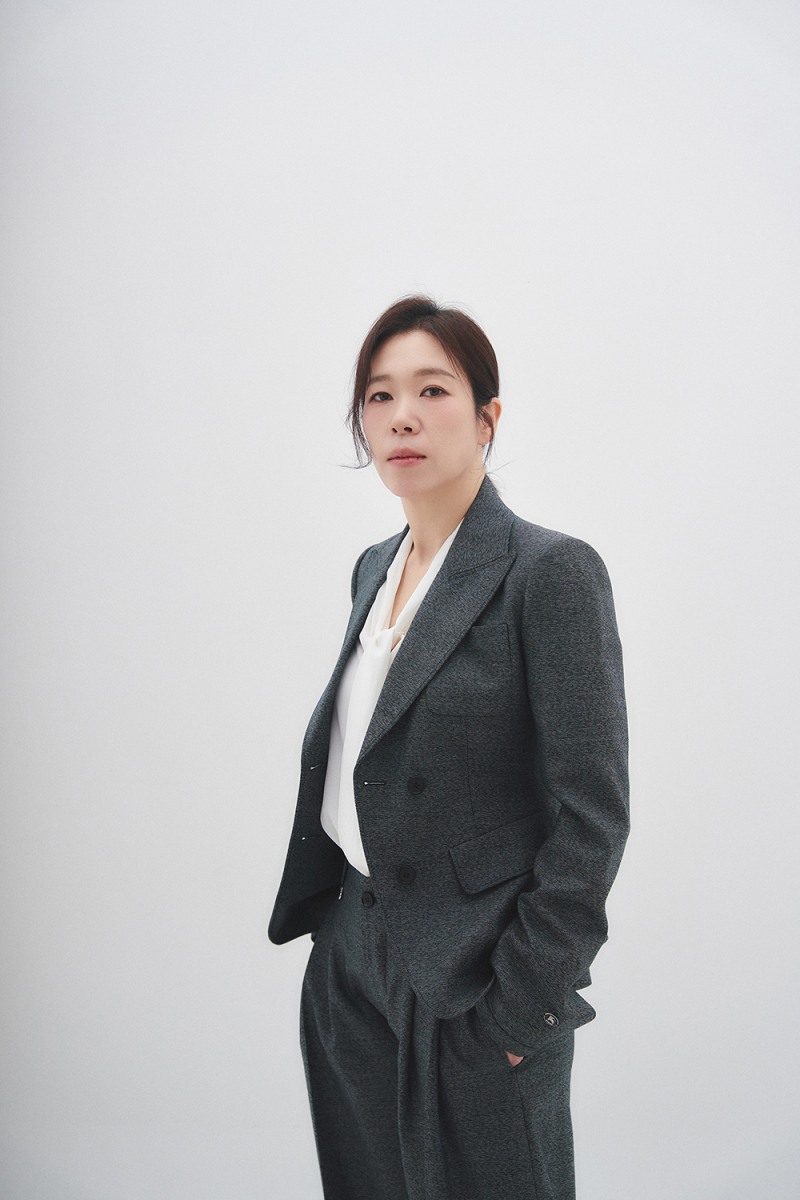 ‘늘 새로운’ 염혜란, 시네마틱 뉴 프로필 공개