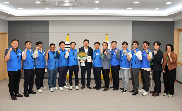 공무원노조연맹 감사패. ⓒ 담양군