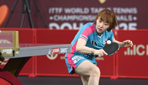세계탁구선수권에서 경기하는 서효원 / 사진=대한탁구협회 제공