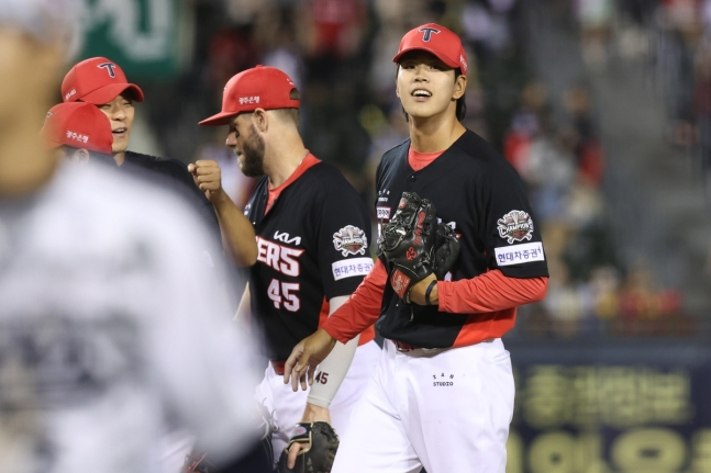 1군 데뷔전을 마친 홍원빈 / 사진=KIA 타이거즈 제공