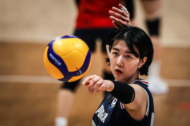 한국 여자배구 대표팀의 주장 강소휘 / 국제배구연맹 홈페이지 캡처