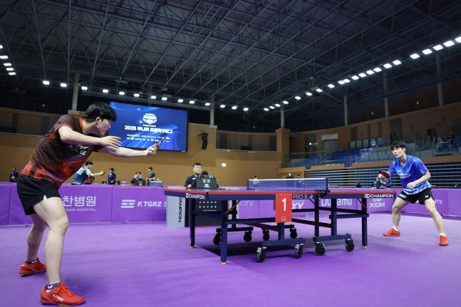 6일 개막한 한국프로탁구리그 경기 장면 / 사진=한국프로탁구연맹 제공