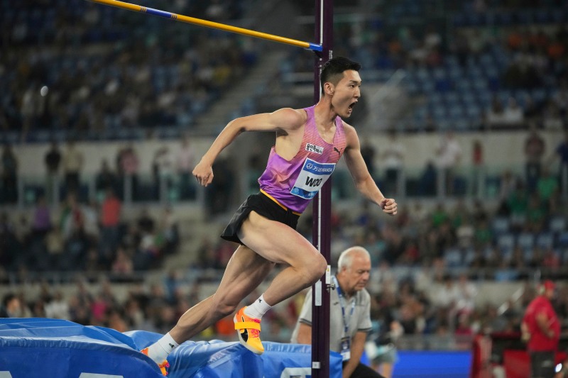 기뻐하는 우상혁. 사진(로마 AP=연합뉴스)