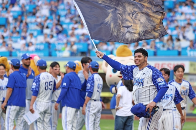 첫 완봉승을 거둔 아리엘 후라도 / 사진=삼성 라이온즈 제공