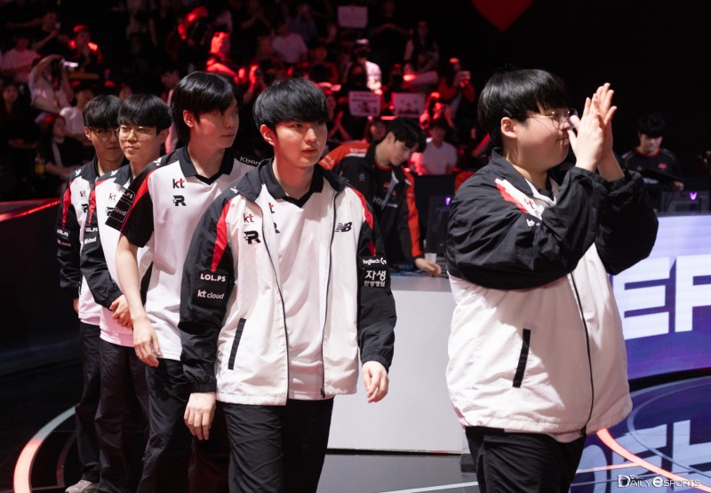 기온과 함께 상승한 kt 롤스터의 경기력