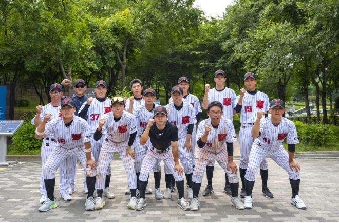 서울 HG 야구단, 창단 1년 만에 감격의 첫 승