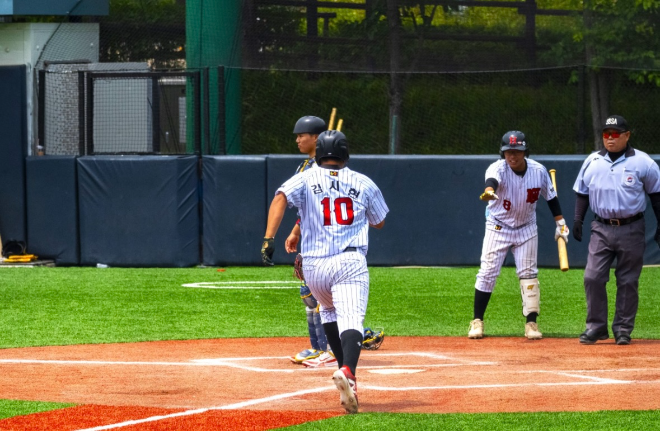 서울 HG 야구단, 창단 1년 만에 감격의 첫 승