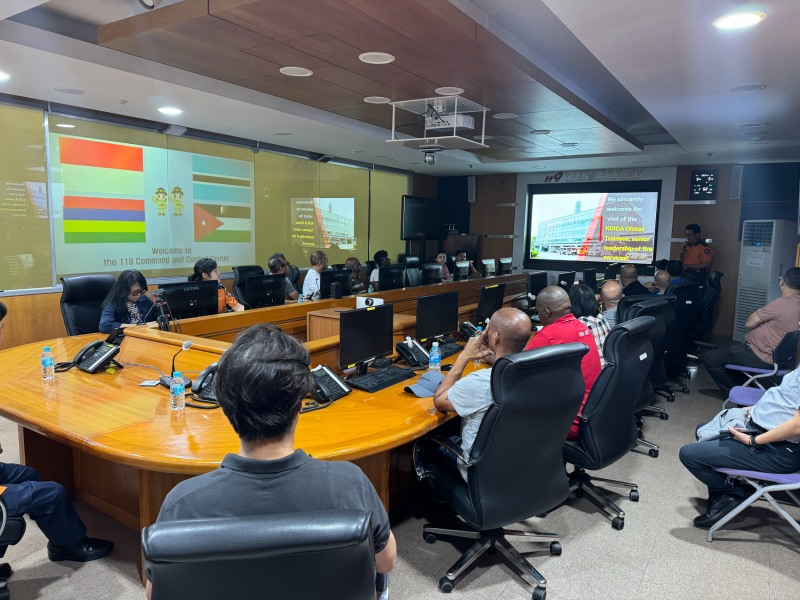 한국소방안전원은 해외의 재난관리 담당자를 대상으로 대한민국의 우수한 소방 시스템과 빅데이터 기반 화재예측 관리 방안을 학습할 수 있는 '빅데이터 스마트시티 조성을 위한 사회기반시설 화재예측관리 역량강화' 연수사업을 진행한다./한국소방안전원