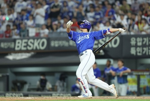 8회 김현수를 상대로 쐐기 만루홈런을 친 삼성 이재현 / 사진=삼성 라이온즈 제공