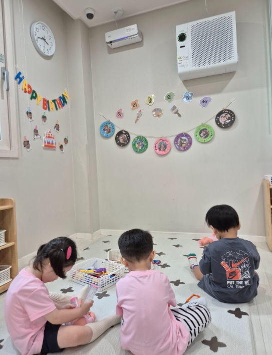 대구 서구, 면역력이 약한 영유아의 건강 보호와 감염병 예방을 위해 어린이집에 공기살균기 189대 지원 (대구 서구 제공)