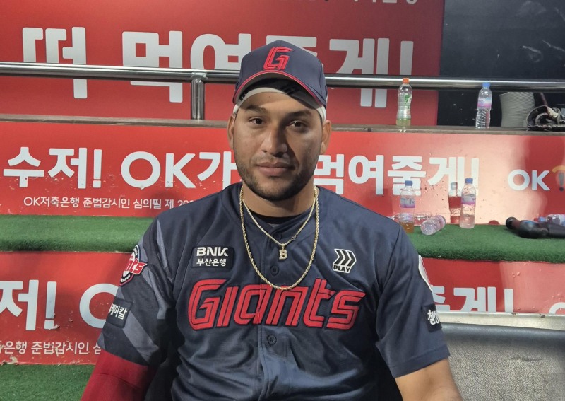 결승타 친 롯데 빅터 레이예스. 사진=연합뉴스