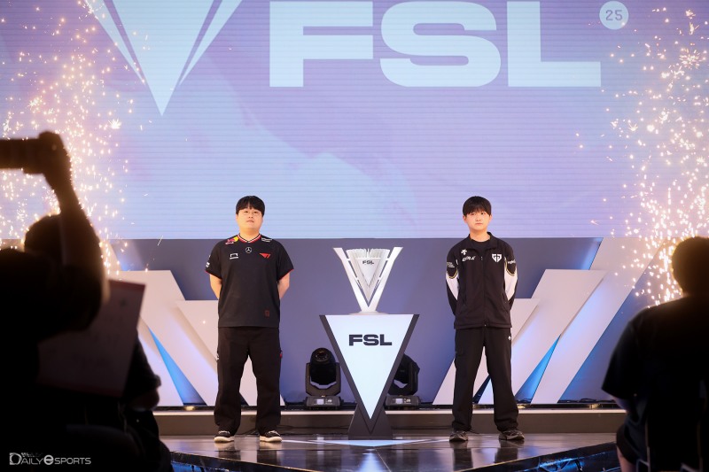 창과 방패의 대결로 마지막 세트까지 이어졌던 결승전.