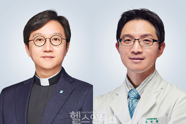 병원장 고동현 신부(좌), 수술실장 김영욱 교수(우) (국제성모병원 제공)
