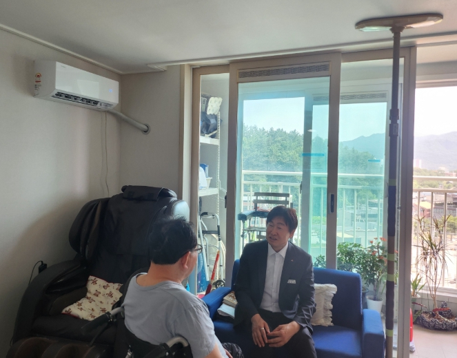 재가의료급여 수급자에 냉방 용품 지원 (김천시 제공)