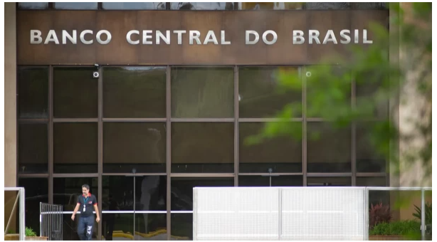 (상보) '인플레 지속 우려' 브라질, 기준금리 15%로 25bp 인상