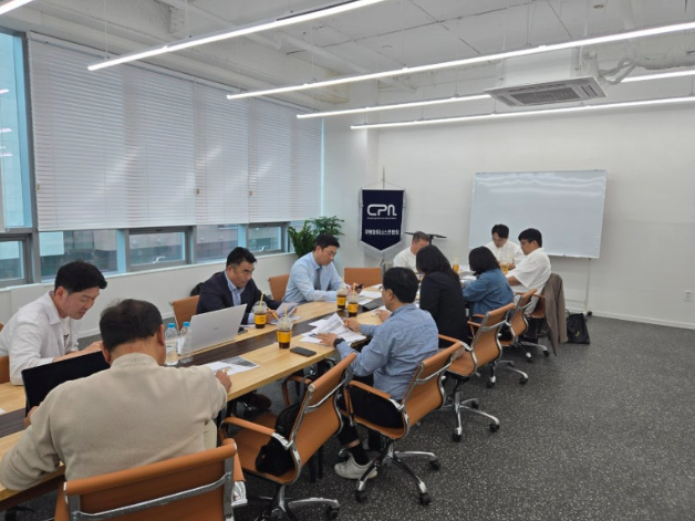 지난 5월 15일, 쿠팡 파트너스 연합회(CPA) 회원사들이 CPA 협회 사무실에서 운영위원회를 개최해 주요 안건을 논의하고 있다./사진=쿠팡 파트너스 연합회(CPA) 제공