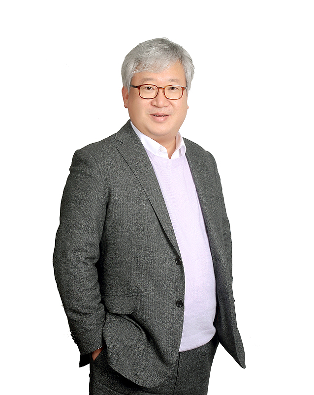 김충호 리딩투자증권 총괄부회장.