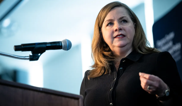 (상보) 연준 보먼 "인플레 억제시 7월 금리인하 지지"