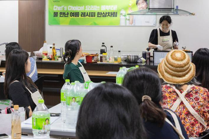풀무원샘물, 롯데마트 문화센터와 여름철 한 상 차림 쿠킹클래스 개최