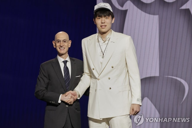 중국 양한썬(오른쪽) / 사진=연합뉴스