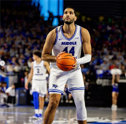 에삼 무스타파 / DB 제공