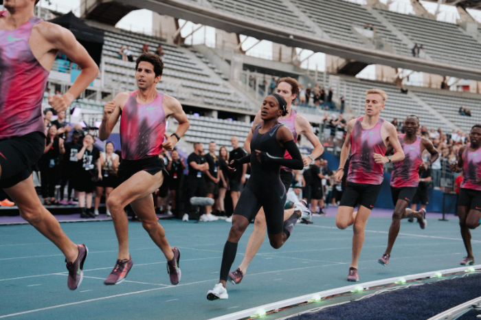 ‘또 한 번 러닝의 새로운 역사를 쓰다’  나이키, 페이스 키피에곤과 함께한 ‘브레이킹4’로 세계 신기록 경신
