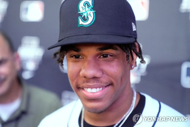 시애틀 매리너스 산하 양손 투수 유랑엘로 세인티어 / 사진=연합뉴스