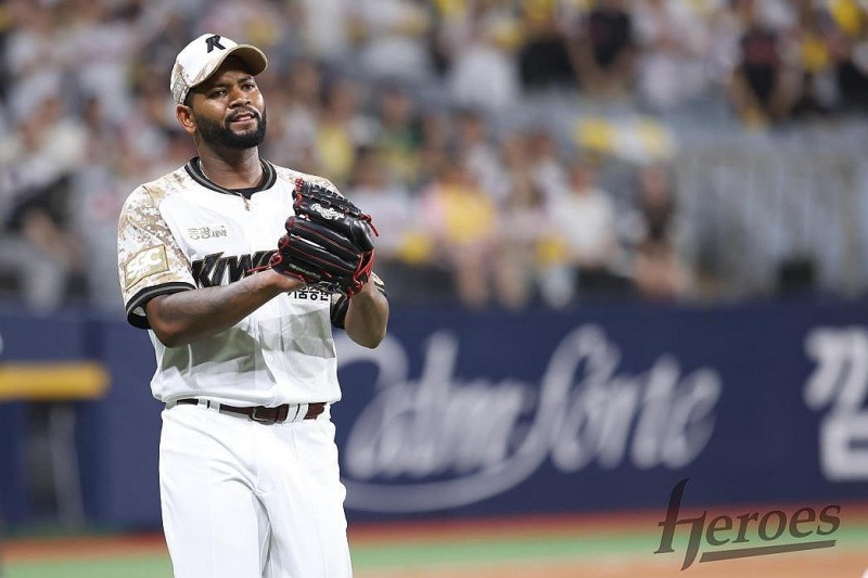 키움 라울 알칸타라