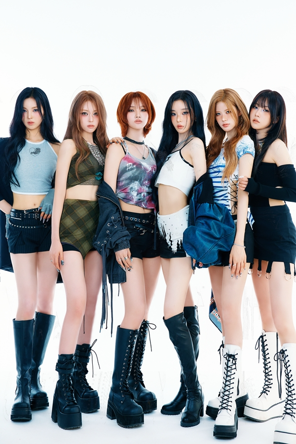 ifeye(이프아이), 두 번째 앨범 콘셉트 포토 공개…걸크러시 VS 청순시크 ‘반전美’