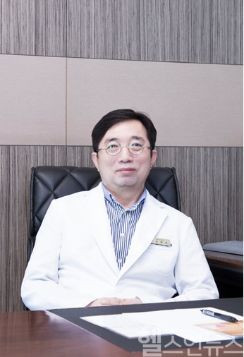 김환익 신도림 큐브성형외과 원장