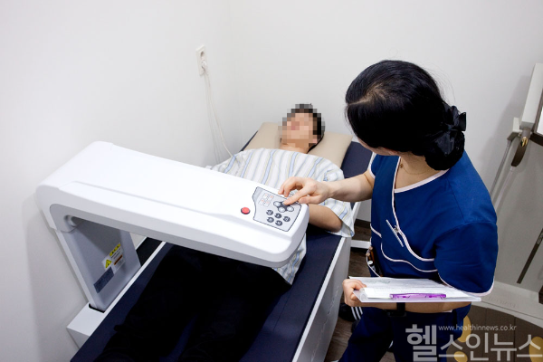 골밀도 체크 (미래본병원 제공)