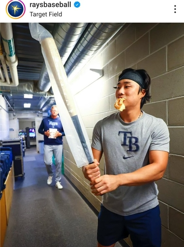 탬파베이 이적 후 첫 경기를 준비하는 김하성 / 탬파베이 레이스 인스타그램 캡처.