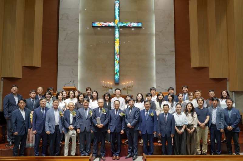 안산대학교회 설립예배 기념사진 (사진제공=안산대학교)