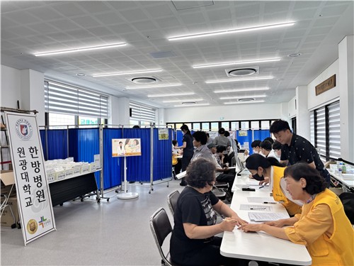 익산시, 찾아가는 '왕진버스'로 농촌 돌본다