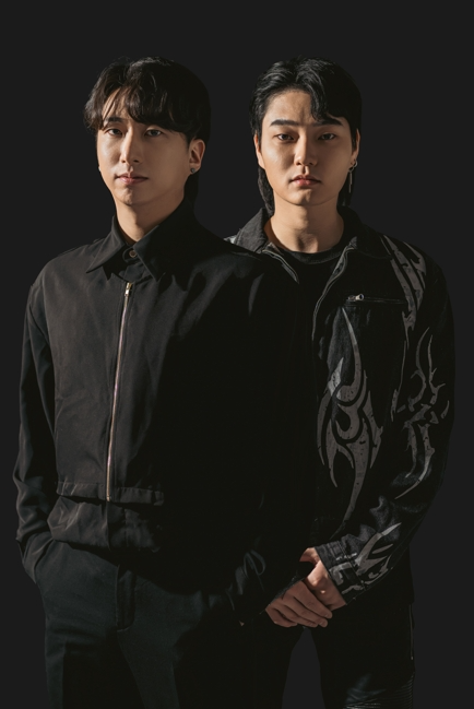 ‘질풍가도’ 리믹스 공개…POY x LOKI, 강렬한 EDM 사운드로 컴백
